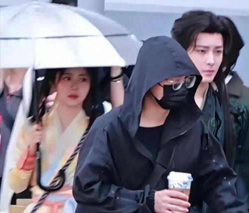 娱乐爆料吃瓜分享,明星幕后故事大揭秘! 第2张 娱乐爆料吃瓜分享,明星幕后故事大揭秘! 第2张